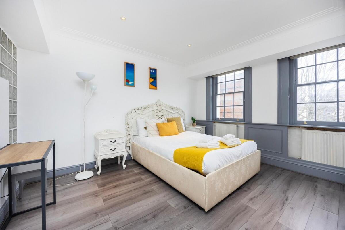 Location, Cosy & Convenient 2 Beds Flat * Londres