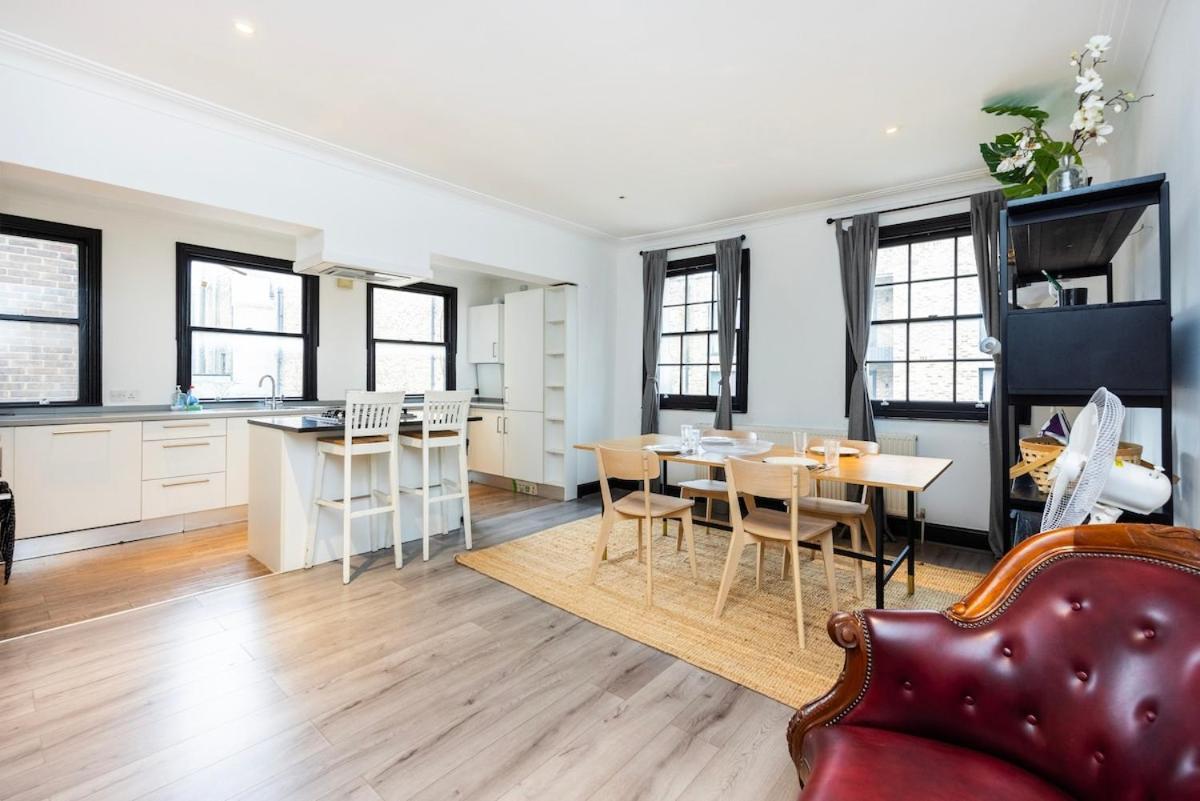 Location, Cosy & Convenient 2 Beds Flat Appartement Londres