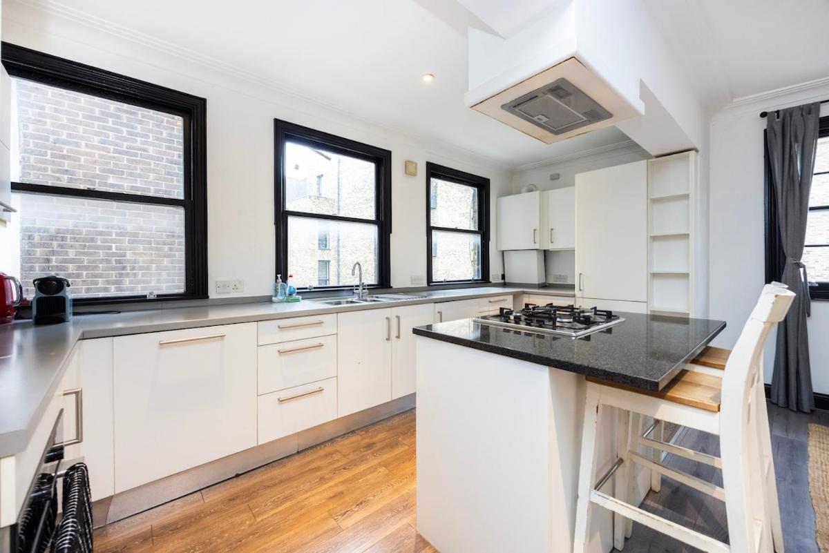 Location, Cosy & Convenient 2 Beds Flat Londres