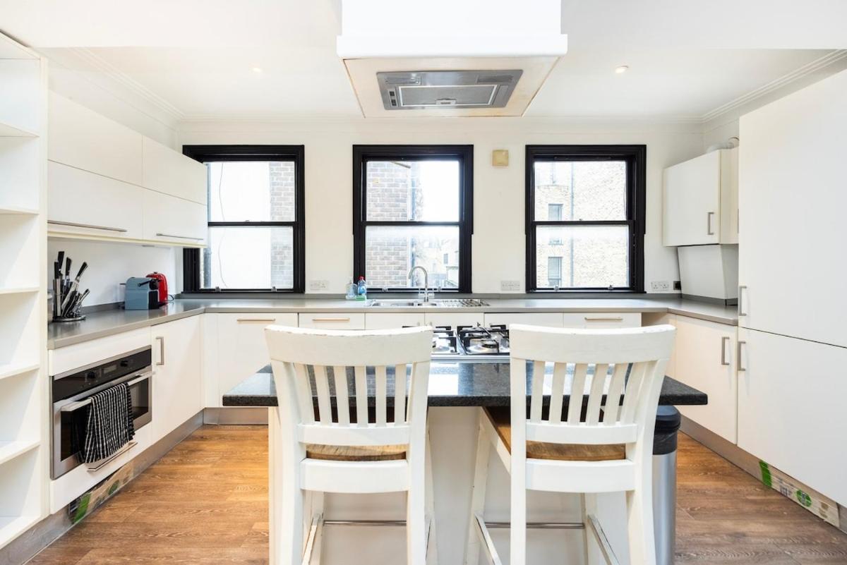 Location, Cosy & Convenient 2 Beds Flat Appartement *